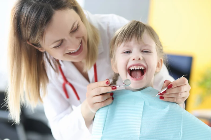 child pediatric dental services child with dentist pediatric dental services