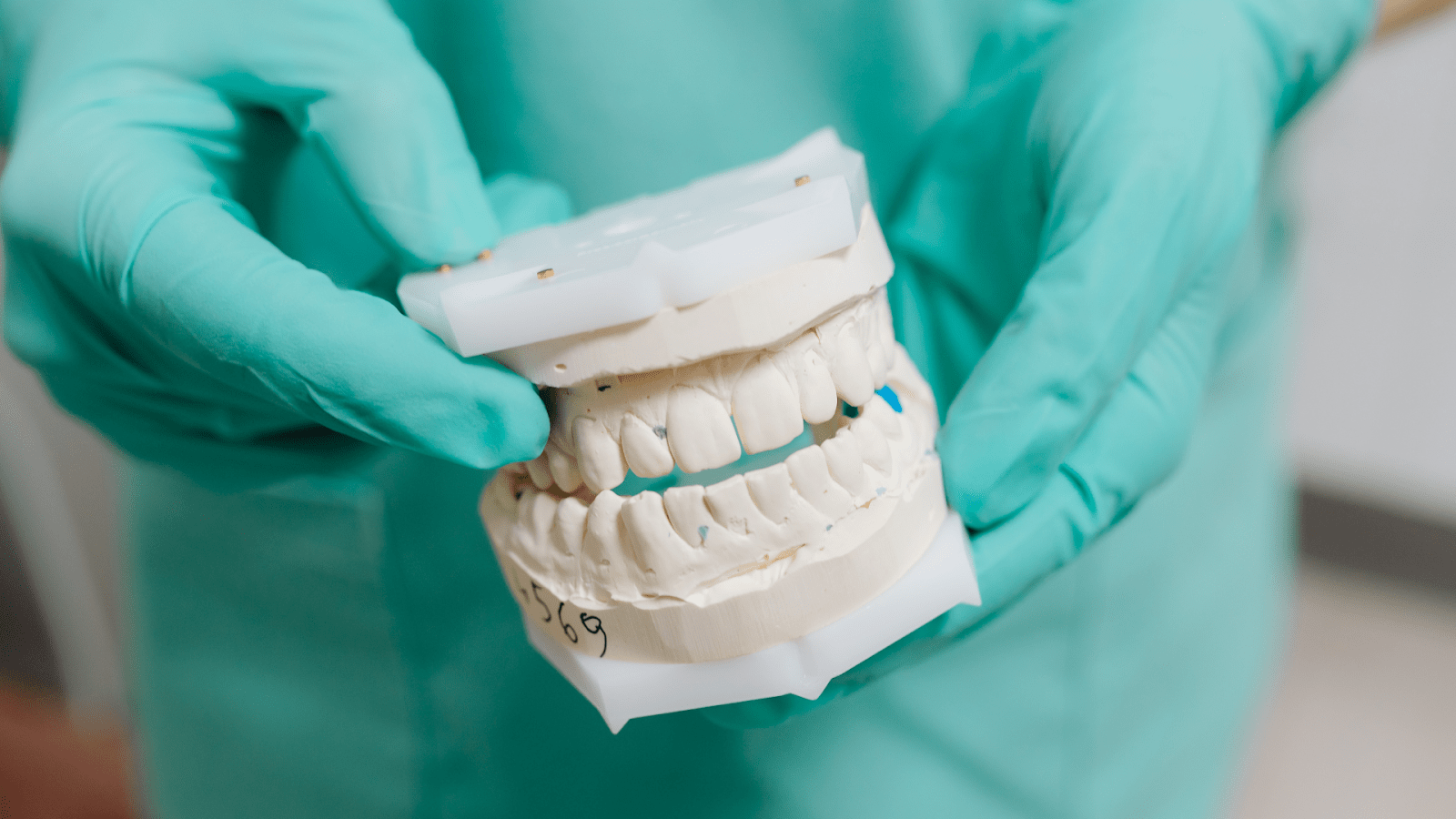 Implant Decision Checklist: Which Option Fits Your Goals?